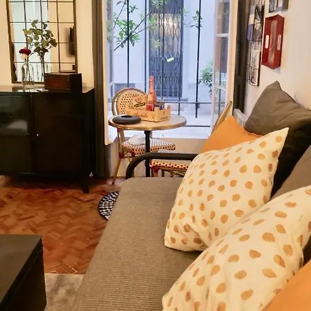Apartamento 9e : Studio Authentique Ancien Atelier, Proche Grands Boulevards